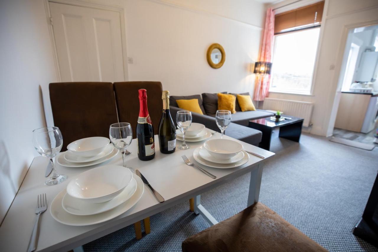 Апартаменты Sterling Aparment Уолсенд Экстерьер фото
